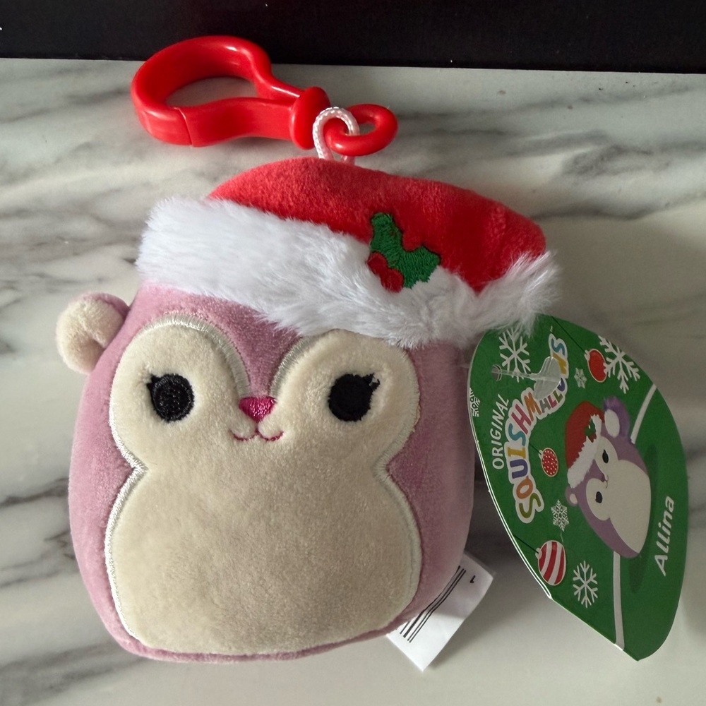 Squishmallow Allina Christmas Keychain - Picture 2 of 3